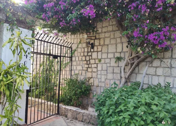 Apartament La Roca *