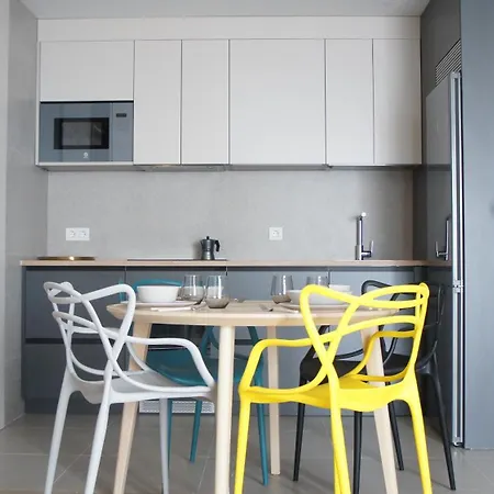 La Roca Apartment